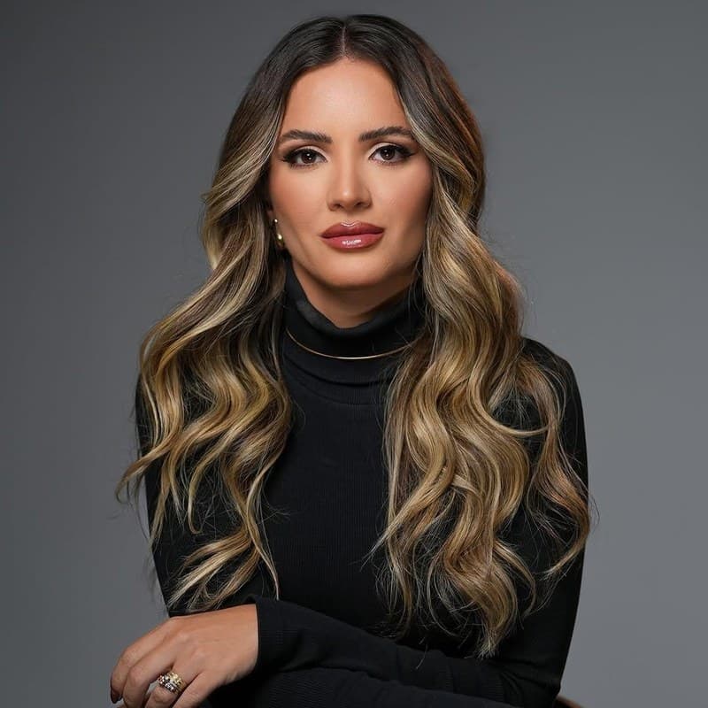 Dr(a). Dra. Aline Maia - Especialista em Harmonização Orofacial em Belo Horizonte