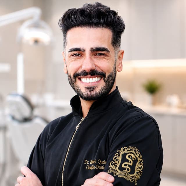 Dr. Rafael Queiroz — harmonização orofacial em Curitiba, PR